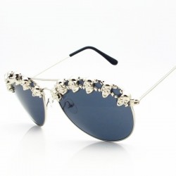 Steampunk sunglasses with decorative metal skulls