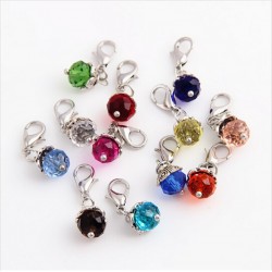 Crystal beads with lobster clasp - keychain - 20 piecesHobbies & Collections