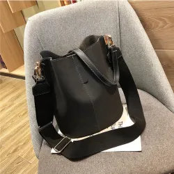 Vintage - shoulder - crossbody bag - large capacity leather handbagHandbags