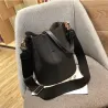 Vintage - shoulder - crossbody bag - large capacity leather handbagHandbags