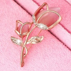 Luxurious brooch with crystal rose flowerBrooches