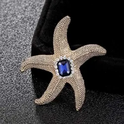 Coral starfish with crystal - vintage broochBrooches