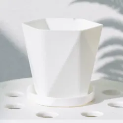 Geometric flower pot - plastic resinGarden
