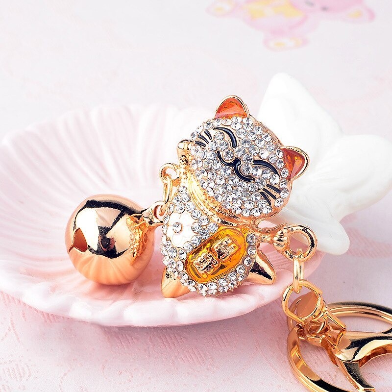 Crystal Japanese lucky cat - keychainKeyrings