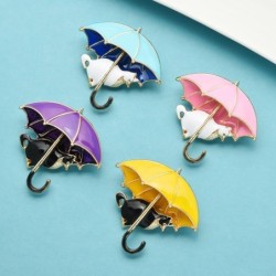 Cat under umbrella - broochBrooches