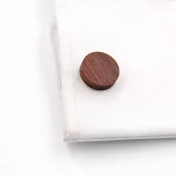 Classic wooden round cufflinksCufflinks