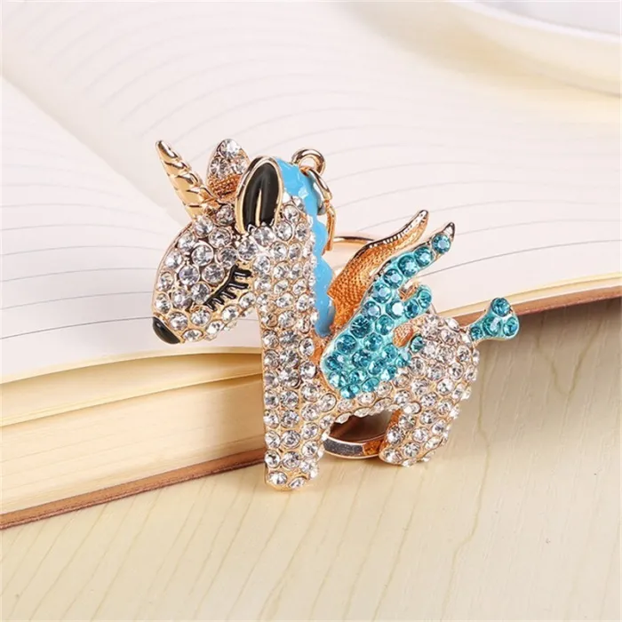 Crystal unicorn - keychainKeyrings