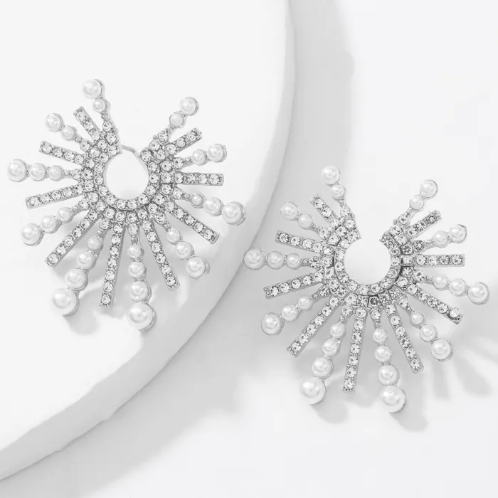 Sunflower shaped earrings - with crystals / pearlsEarrings
