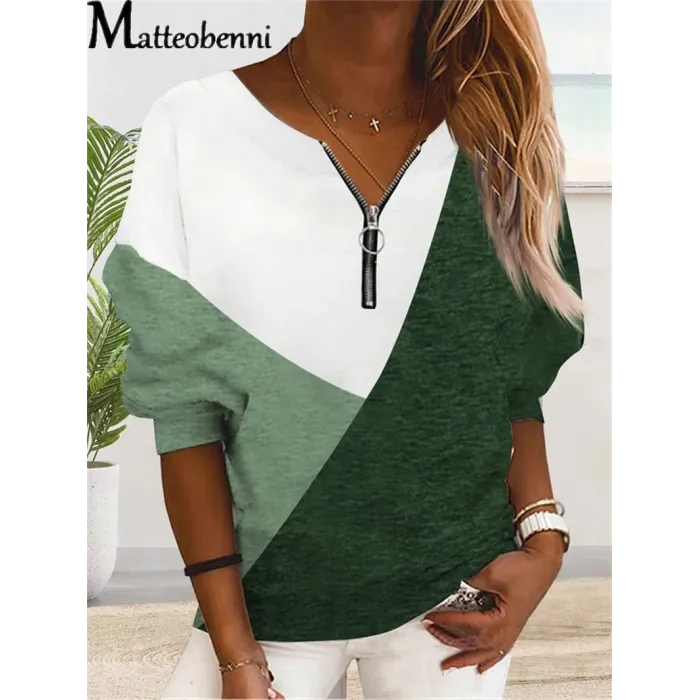 Classic loose jumper - contrast colors - V neck with zipperHoodies & Jumpers