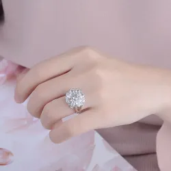 Elegant silver ring - crystal flowerRings