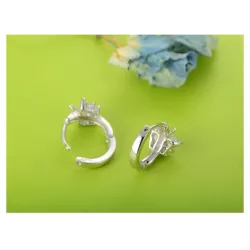 Round silver earrings with crystal butterflyEarrings