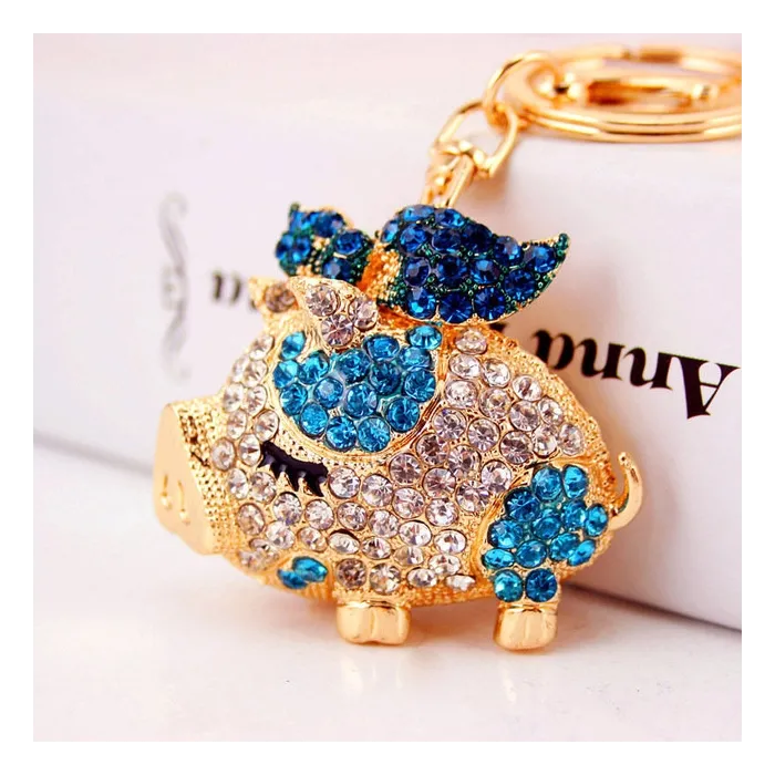 Crystal pig keychainKeyrings