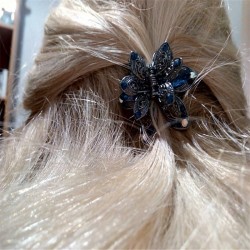 Crystal flower - hair clip