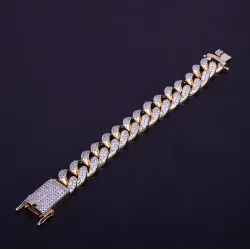 Luxury bracelet with zirconsBracelets