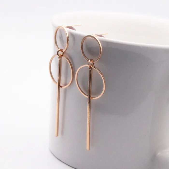 Fashionable punk style long earringsEarrings